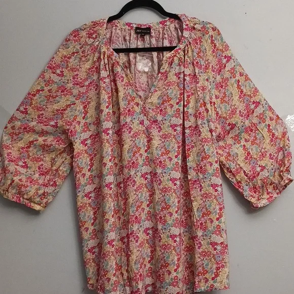 Jones New York size 2X women's colorful floral pull-on blouse. - Picture 3 of 16